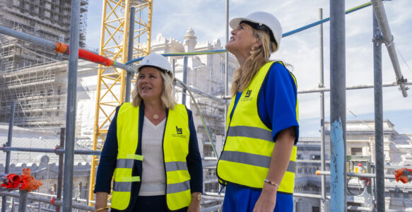 Journées du Patrimoine : les ministres Vanessa Matz et Annelies Verlinden visitent le chantier du Palais de Justice de Bruxelles   
